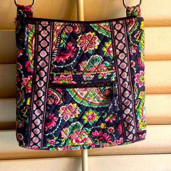 Vera Bradley Handbags - Vera Bradley Ribbons Bag